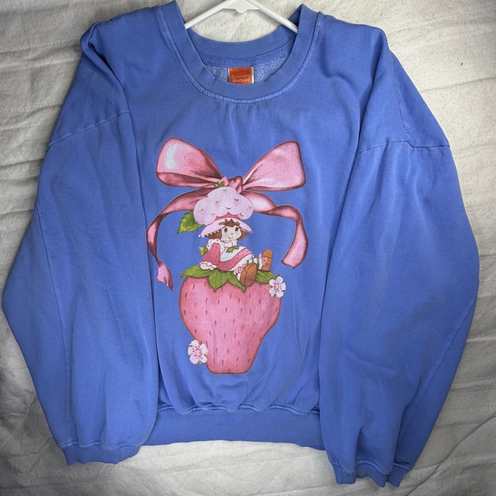 Strawberry Shortcake Graphic Sweatshirt Blue‎ Womens XXL Oversized Crewneck